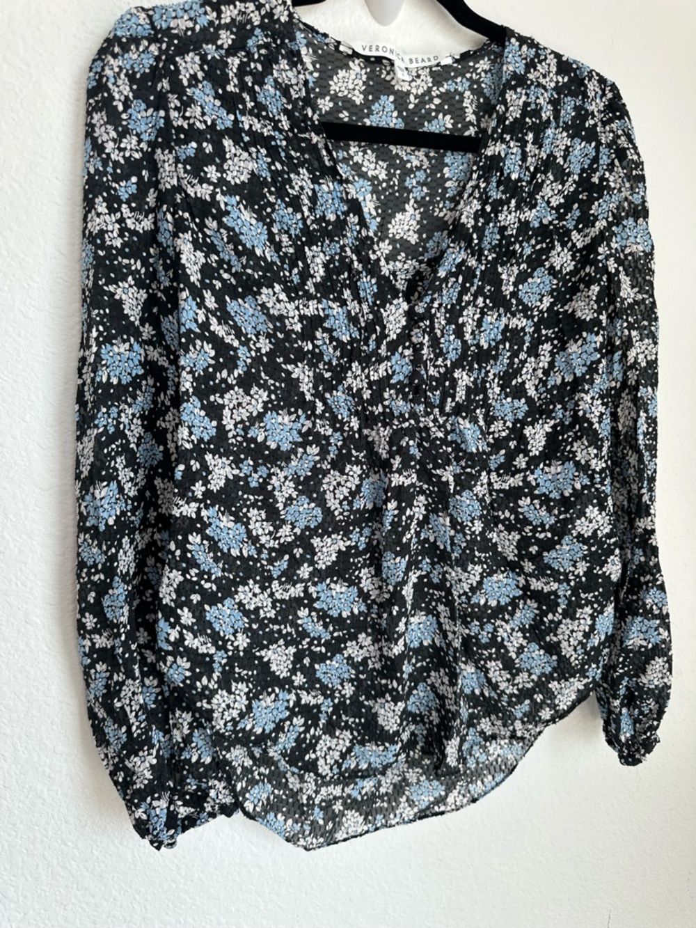 Veronica beard lowell floral blouse silk V-neck long sleeve top size 4 - Picture 7 of 16